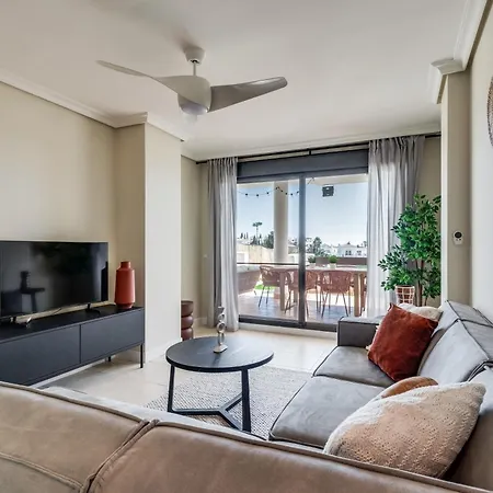 Luxury With Spacious Private Garden & Seaview Apartment Estepona