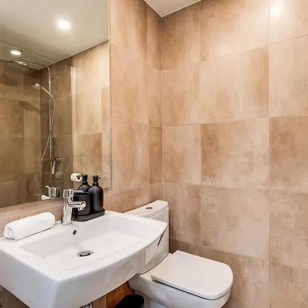 Luxury With Spacious Private Garden & Seaview * Estepona